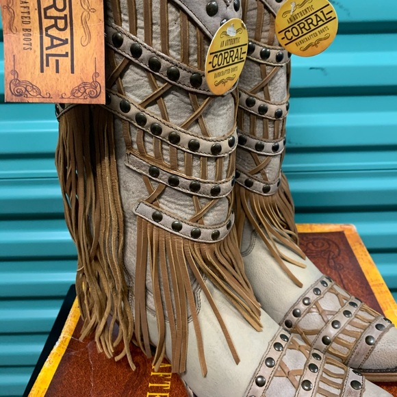 Corral cowgirl boots - Picture 2 of 7